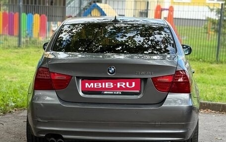 BMW 3 серия, 2009 год, 1 000 000 рублей, 4 фотография