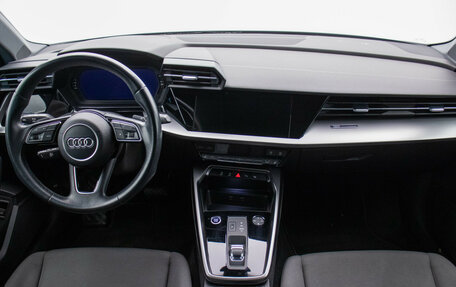 Audi A3, 2021 год, 2 612 000 рублей, 13 фотография