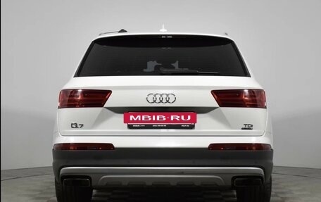 Audi Q7, 2015 год, 3 600 000 рублей, 7 фотография