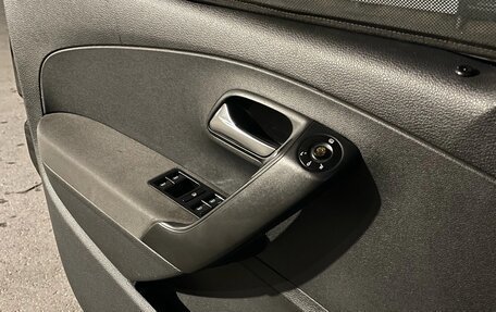 Volkswagen Polo VI (EU Market), 2013 год, 420 000 рублей, 3 фотография