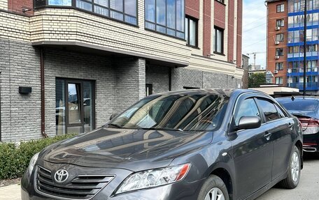 Toyota Camry, 2008 год, 750 000 рублей, 2 фотография