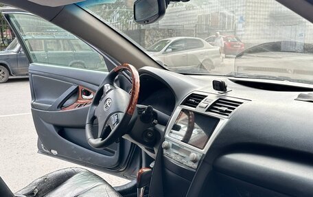 Toyota Camry, 2008 год, 750 000 рублей, 4 фотография