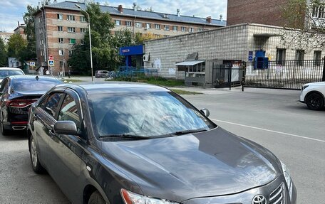 Toyota Camry, 2008 год, 750 000 рублей, 3 фотография