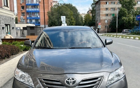 Toyota Camry, 2008 год, 750 000 рублей, 10 фотография