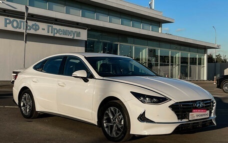 Hyundai Sonata VIII, 2019 год, 2 399 000 рублей, 3 фотография