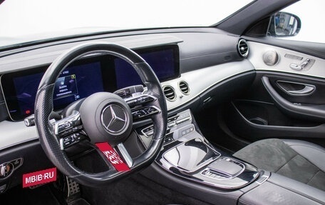 Mercedes-Benz E-Класс, 2022 год, 4 239 000 рублей, 9 фотография