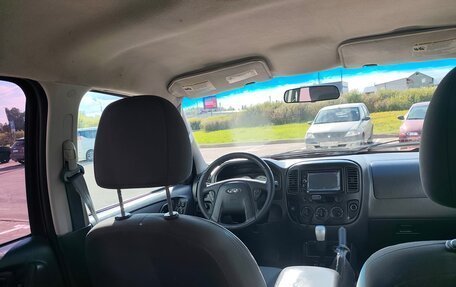 Ford Escape II, 2005 год, 450 000 рублей, 19 фотография