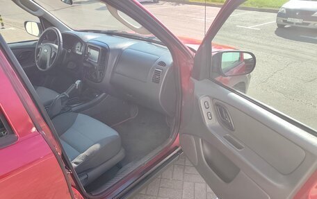 Ford Escape II, 2005 год, 450 000 рублей, 10 фотография