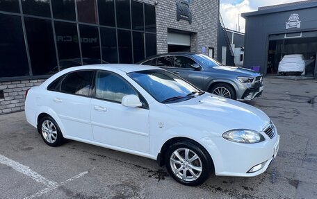 Daewoo Gentra II, 2015 год, 520 000 рублей, 2 фотография