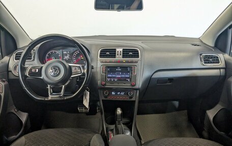 Volkswagen Polo VI (EU Market), 2018 год, 1 120 000 рублей, 10 фотография