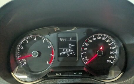 Volkswagen Polo VI (EU Market), 2018 год, 1 120 000 рублей, 2 фотография