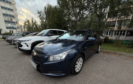 Chevrolet Cruze II, 2011 год, 559 000 рублей, 7 фотография