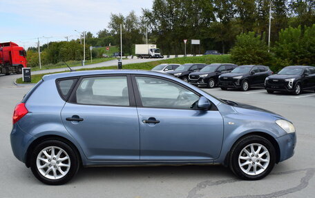 KIA cee'd I рестайлинг, 2007 год, 397 000 рублей, 7 фотография