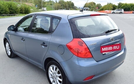 KIA cee'd I рестайлинг, 2007 год, 397 000 рублей, 6 фотография