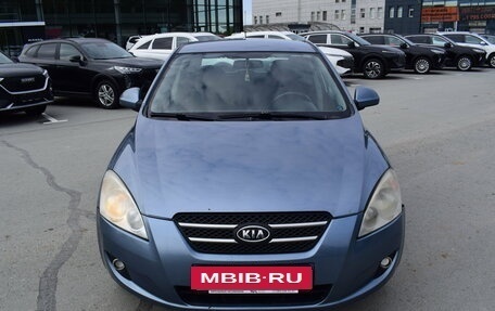 KIA cee'd I рестайлинг, 2007 год, 397 000 рублей, 9 фотография