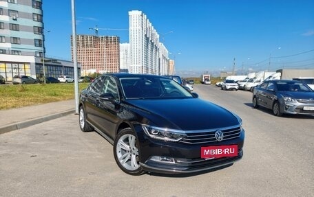 Volkswagen Passat B8 рестайлинг, 2018 год, 2 990 000 рублей, 2 фотография