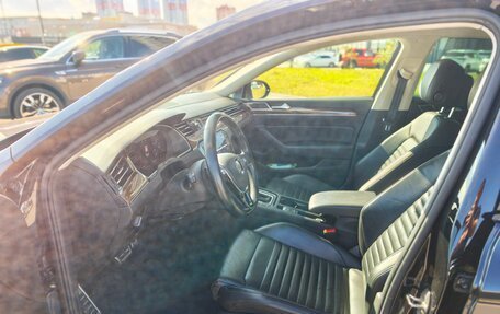 Volkswagen Passat B8 рестайлинг, 2018 год, 2 990 000 рублей, 10 фотография