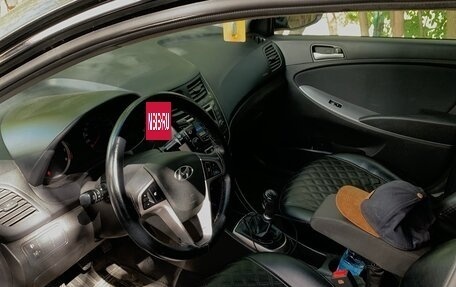 Hyundai Solaris II рестайлинг, 2014 год, 750 000 рублей, 9 фотография