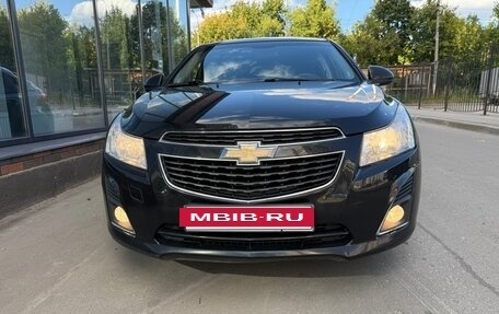 Chevrolet Cruze II, 2013 год, 990 000 рублей, 2 фотография
