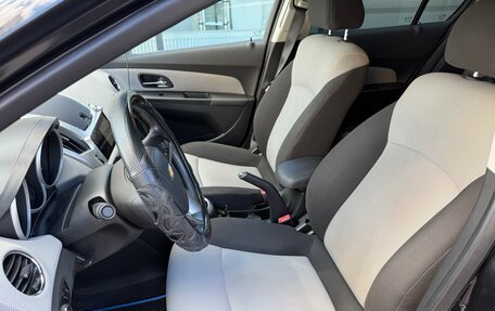 Chevrolet Cruze II, 2013 год, 990 000 рублей, 25 фотография