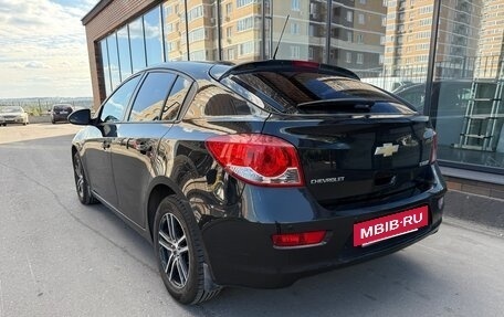 Chevrolet Cruze II, 2013 год, 990 000 рублей, 35 фотография