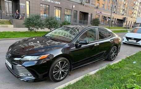 Toyota Camry, 2018 год, 1 799 000 рублей, 8 фотография