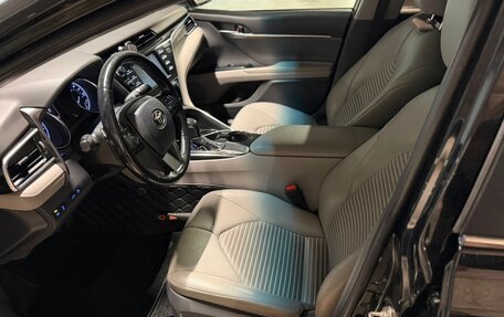 Toyota Camry, 2018 год, 1 799 000 рублей, 11 фотография