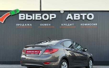 Hyundai Solaris II рестайлинг, 2011 год, 639 000 рублей, 2 фотография