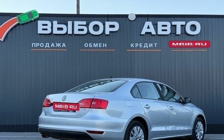 Volkswagen Jetta VI, 2013 год, 1 350 000 рублей, 2 фотография