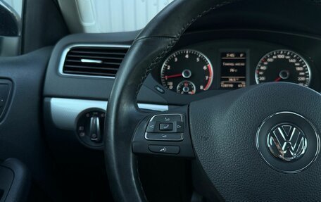 Volkswagen Jetta VI, 2013 год, 1 350 000 рублей, 14 фотография