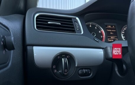 Volkswagen Jetta VI, 2013 год, 1 350 000 рублей, 17 фотография
