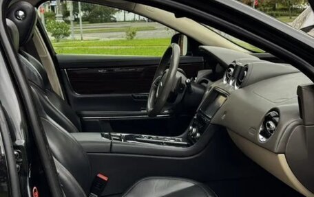 Jaguar XJ IV (X351), 2010 год, 1 590 000 рублей, 33 фотография