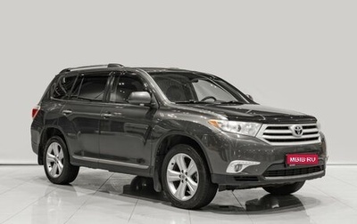 Toyota Highlander III, 2013 год, 1 550 000 рублей, 1 фотография
