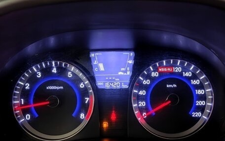Hyundai Solaris II рестайлинг, 2014 год, 890 000 рублей, 12 фотография