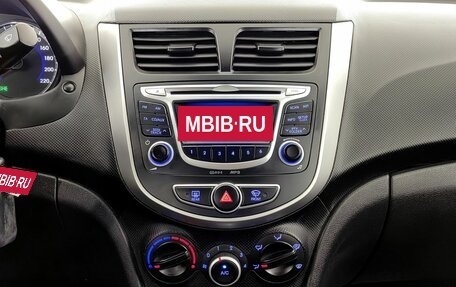 Hyundai Solaris II рестайлинг, 2014 год, 890 000 рублей, 14 фотография