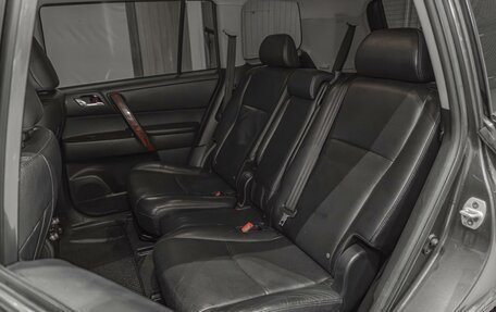 Toyota Highlander III, 2013 год, 1 550 000 рублей, 9 фотография