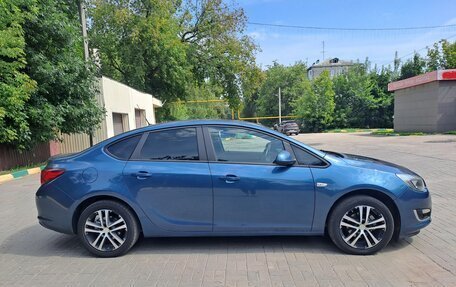 Opel Astra J, 2013 год, 695 000 рублей, 5 фотография