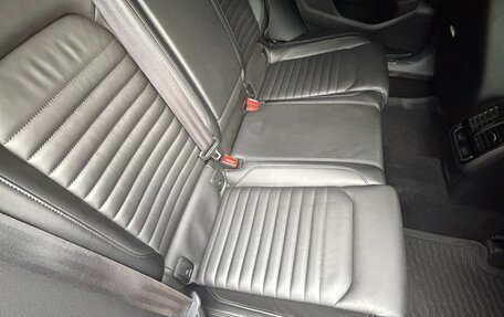 Volkswagen Passat B8 рестайлинг, 2019 год, 2 850 000 рублей, 14 фотография