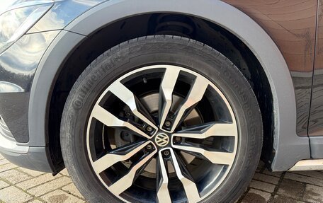 Volkswagen Passat B8 рестайлинг, 2019 год, 2 850 000 рублей, 21 фотография