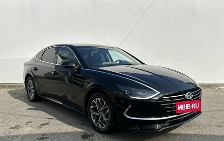 Hyundai Sonata VIII, 2019 год, 2 250 000 рублей, 3 фотография