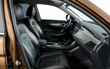 Changan CS75 I рестайлинг, 2022 год, 1 898 000 рублей, 21 фотография