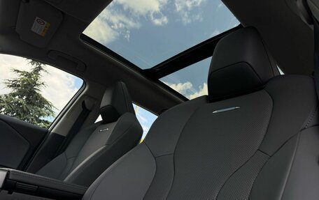 Toyota RAV4, 2026 год, 4 255 000 рублей, 31 фотография