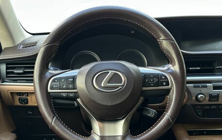 Lexus ES VII, 2018 год, 2 100 000 рублей, 12 фотография