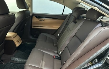 Lexus ES VII, 2018 год, 2 100 000 рублей, 10 фотография