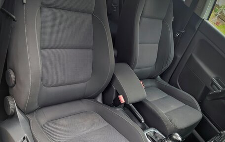 Volkswagen Golf Plus II, 2012 год, 890 000 рублей, 28 фотография