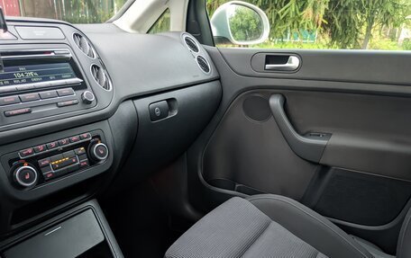 Volkswagen Golf Plus II, 2012 год, 890 000 рублей, 27 фотография