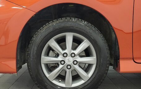 Toyota Wish II, 2012 год, 1 389 000 рублей, 10 фотография