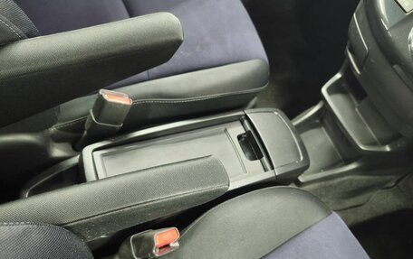 Toyota Wish II, 2012 год, 1 389 000 рублей, 18 фотография