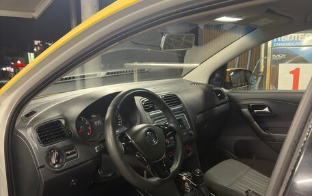 Volkswagen Polo VI (EU Market), 2016 год, 450 000 рублей, 8 фотография
