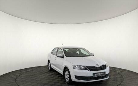 Skoda Rapid I, 2019 год, 900 000 рублей, 3 фотография